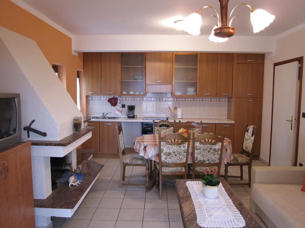 Apartments Mediteraneo Tar-Vabriga Habitación foto
